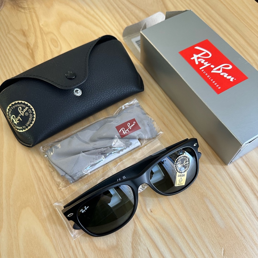 RayBan New Wayfarer